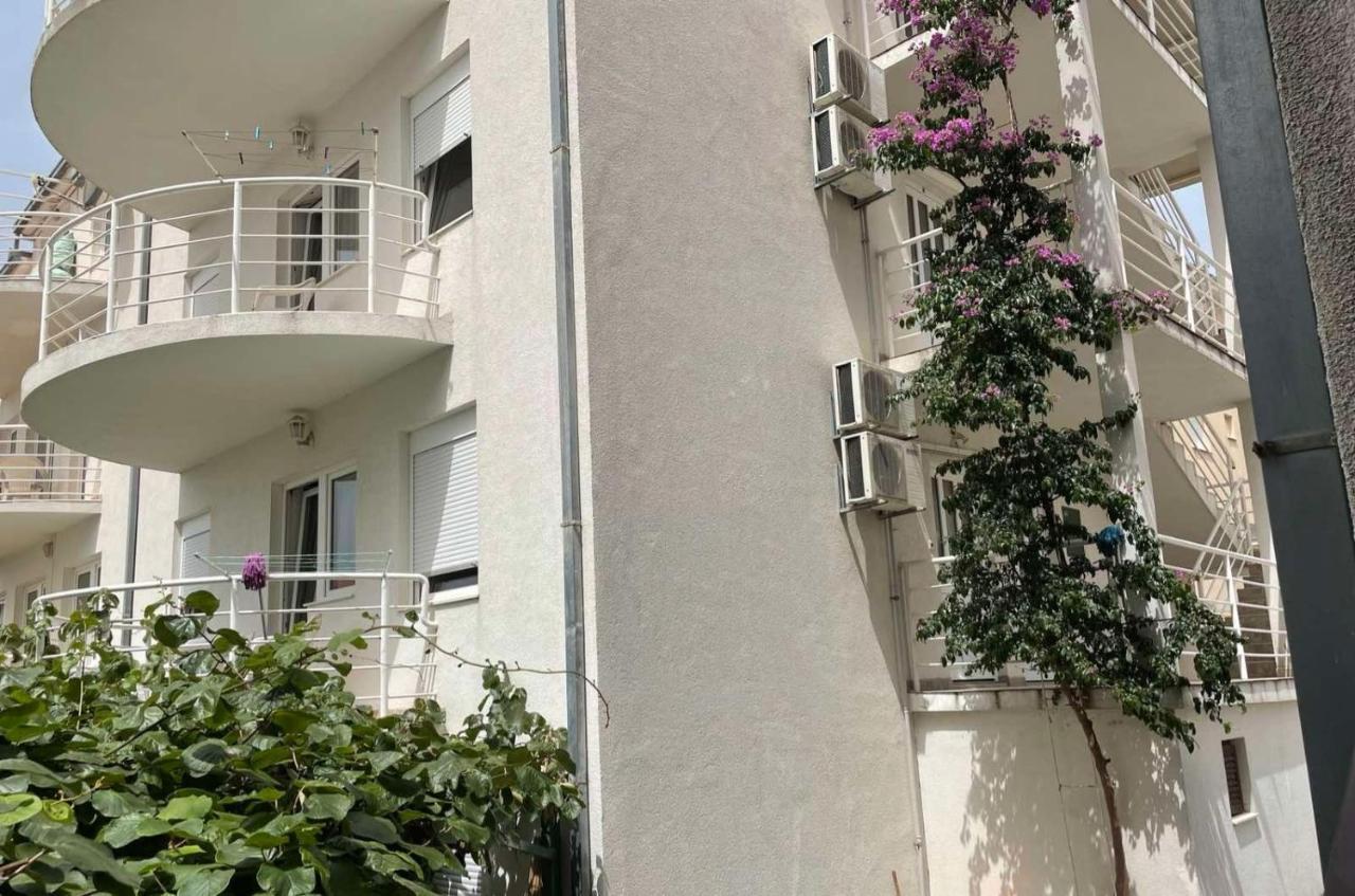 Apartments Papic トロギール エクステリア 写真