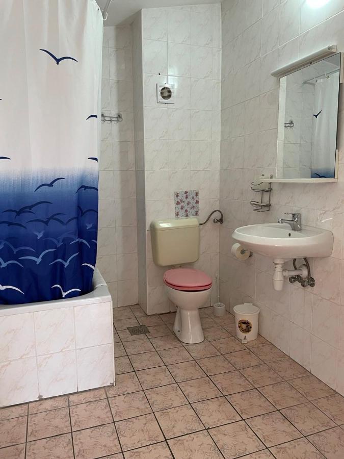 Apartments Papic トロギール エクステリア 写真