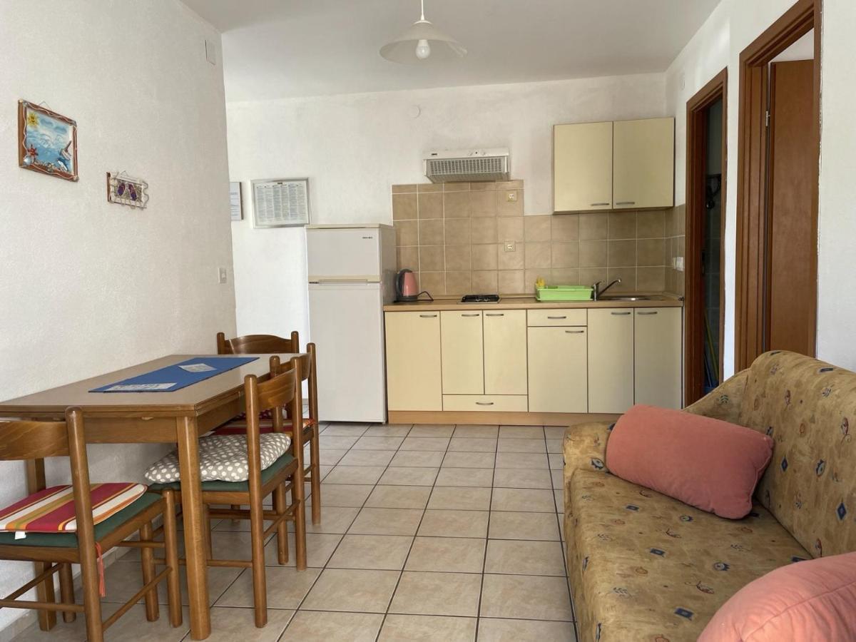 Apartments Papic トロギール エクステリア 写真