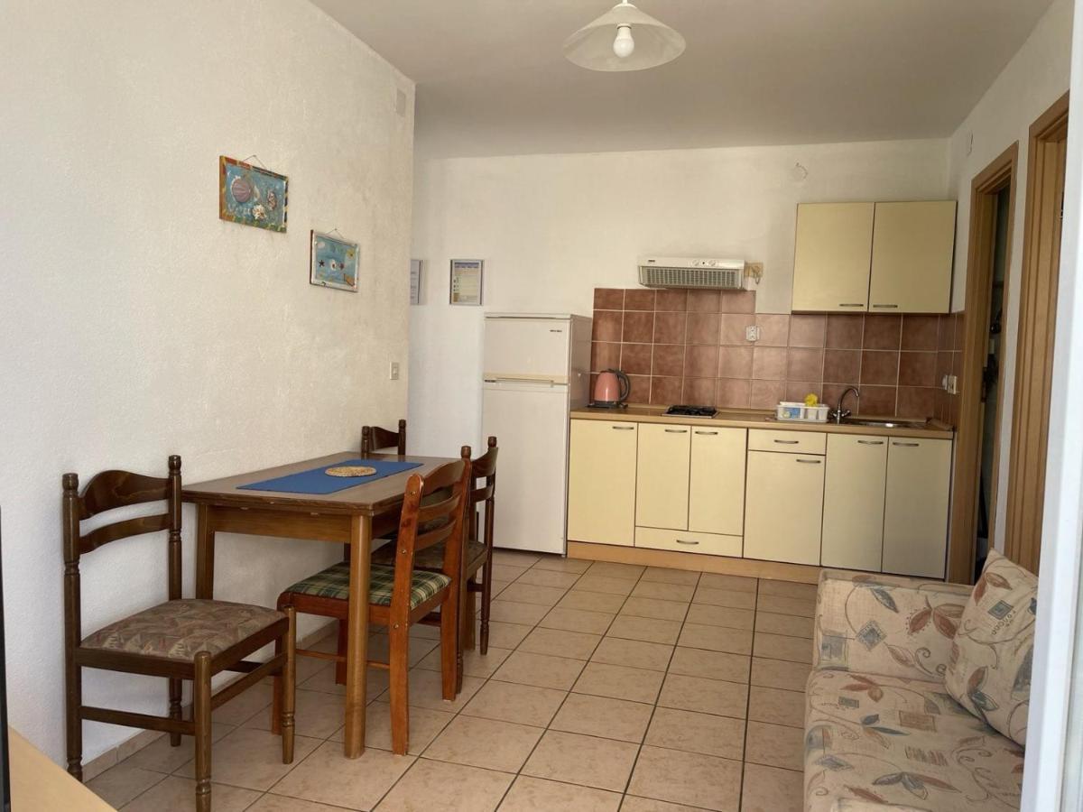 Apartments Papic トロギール エクステリア 写真