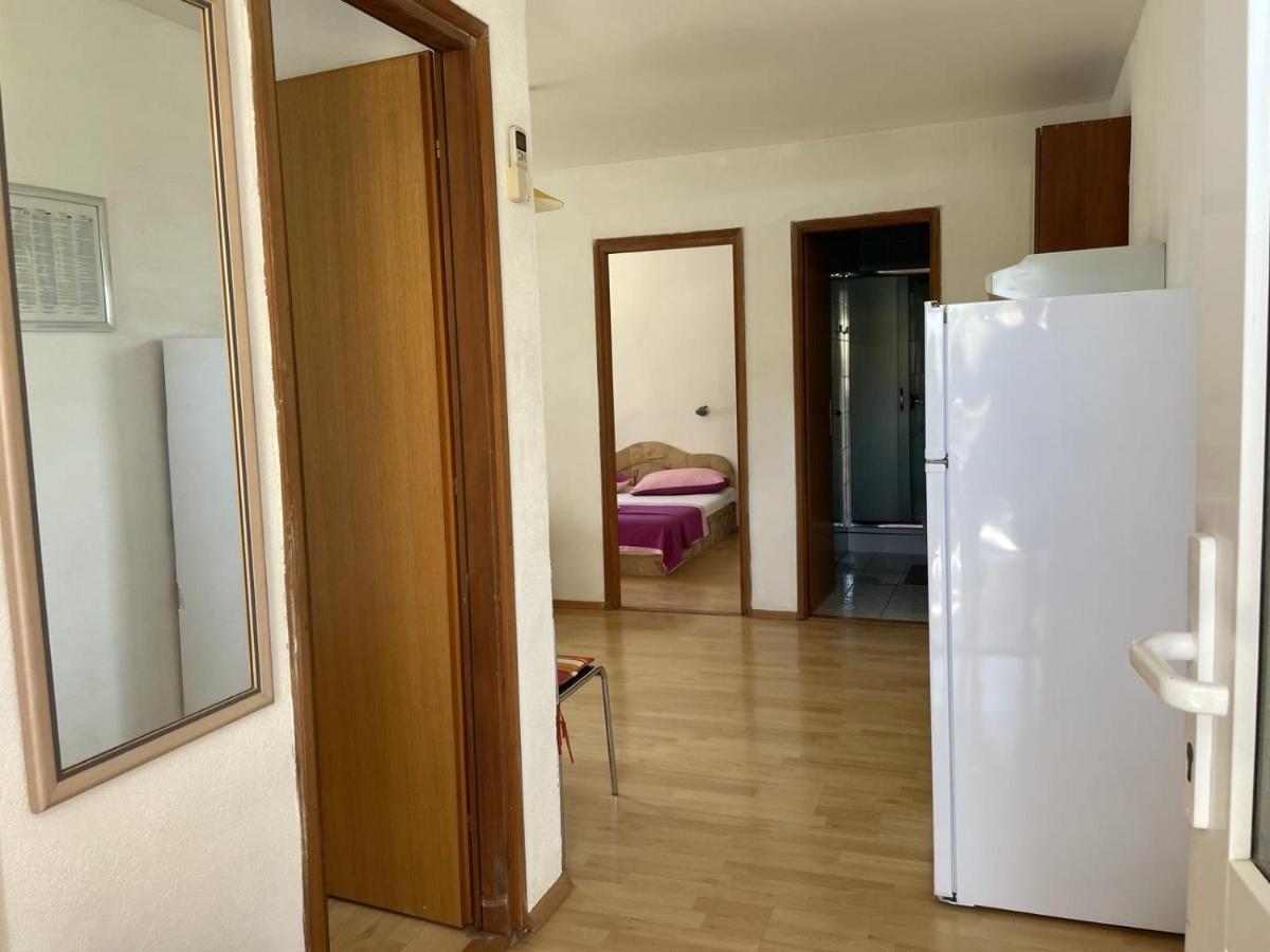 Apartments Papic トロギール エクステリア 写真